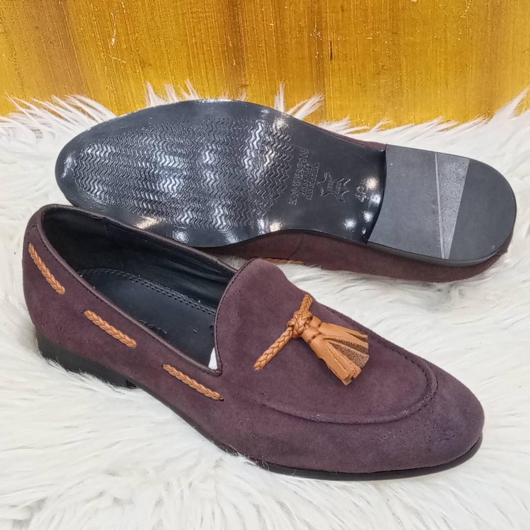 mocassin homme avec deux pompons Products Vendor Buyam