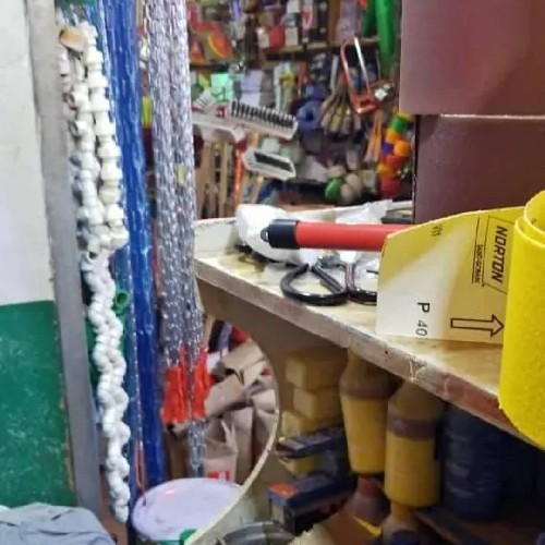 Building material shop