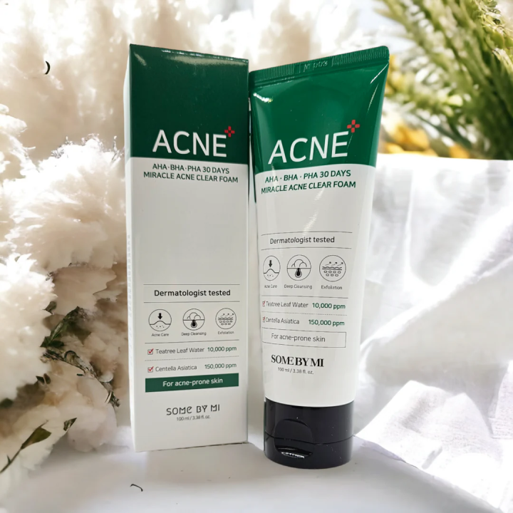 AHA BHA PHA 30 Days Miracle Acne Clear Foam