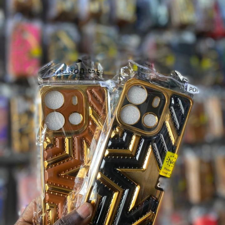 pochette téléphone