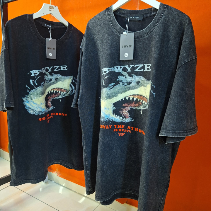 tee shirt gris et noir