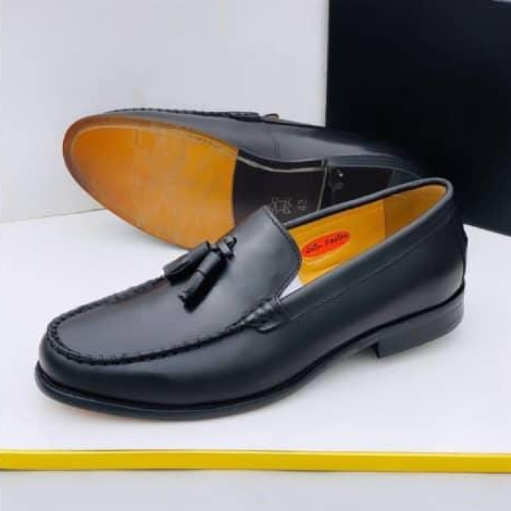 Men shoes
