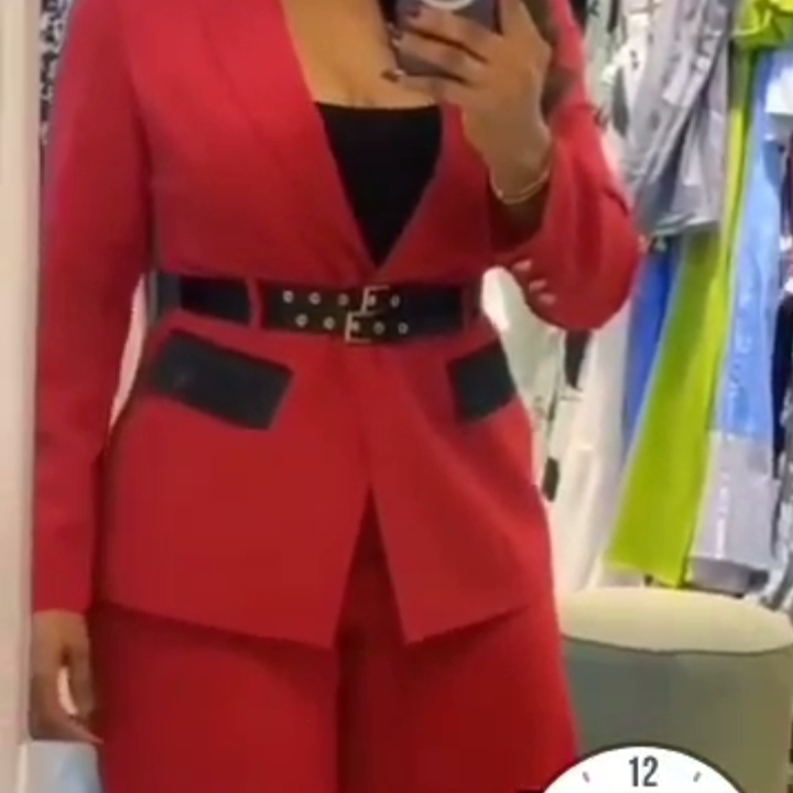 ensemble femme couleur rouge