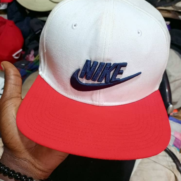 Nike face cap