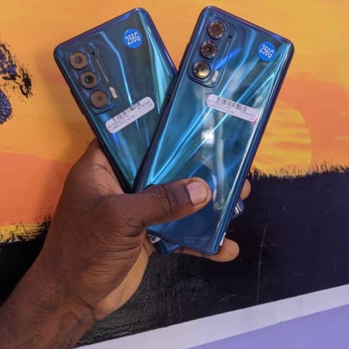 Motorola edge UW 5g