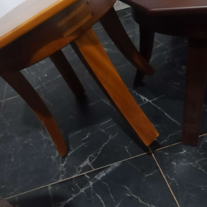 Set of 4 luxurious wooden side stools