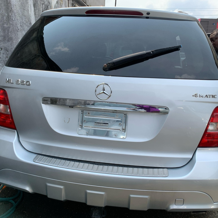 2010 Mercedes Benz ML 550