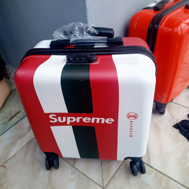 LUGGAGE BAG