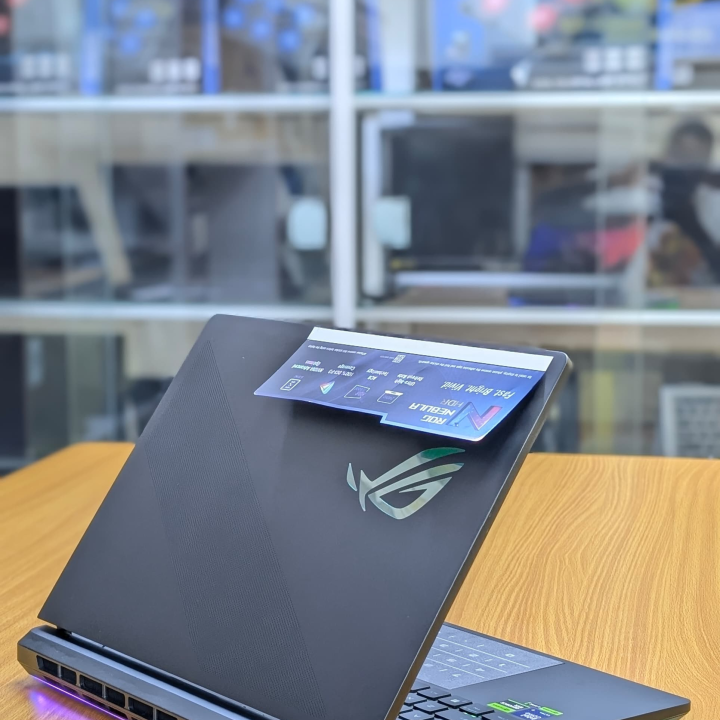 🔥ASUS ROG STRIX SCAR 16 2025