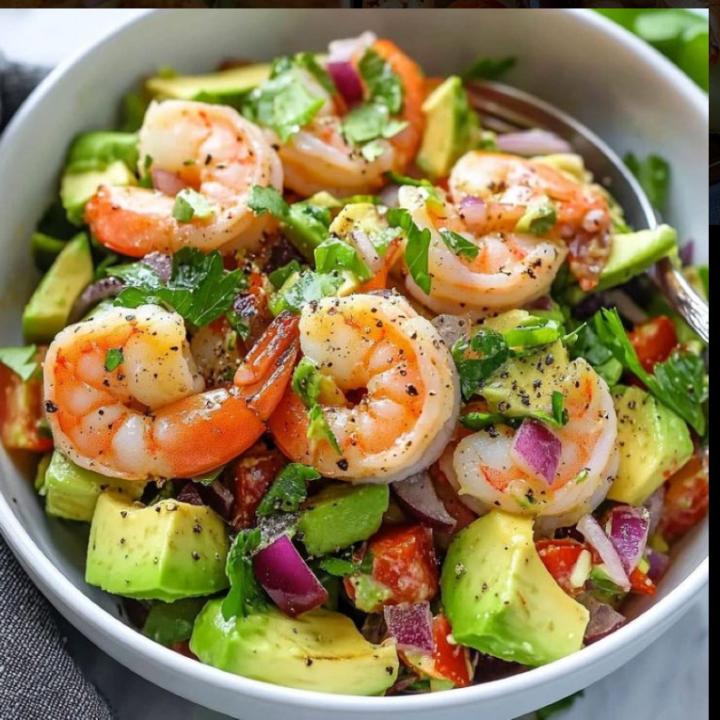 Avocado shrimp salade