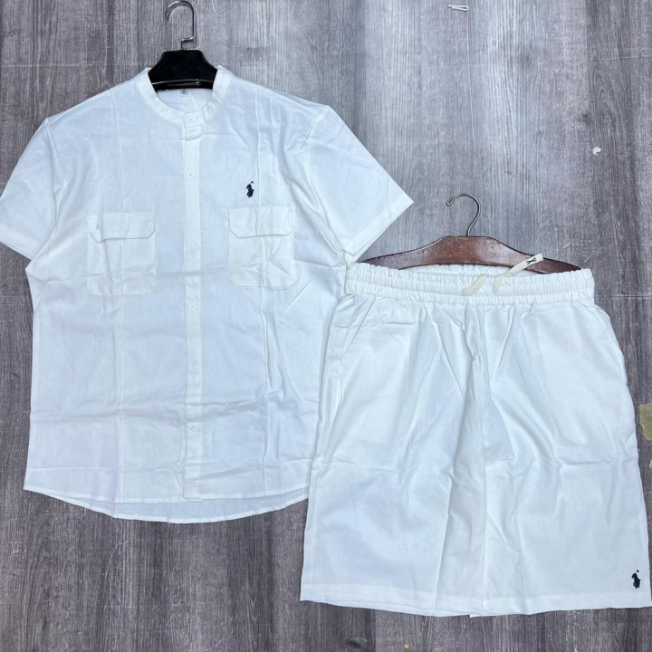 ensemble en lin blanche