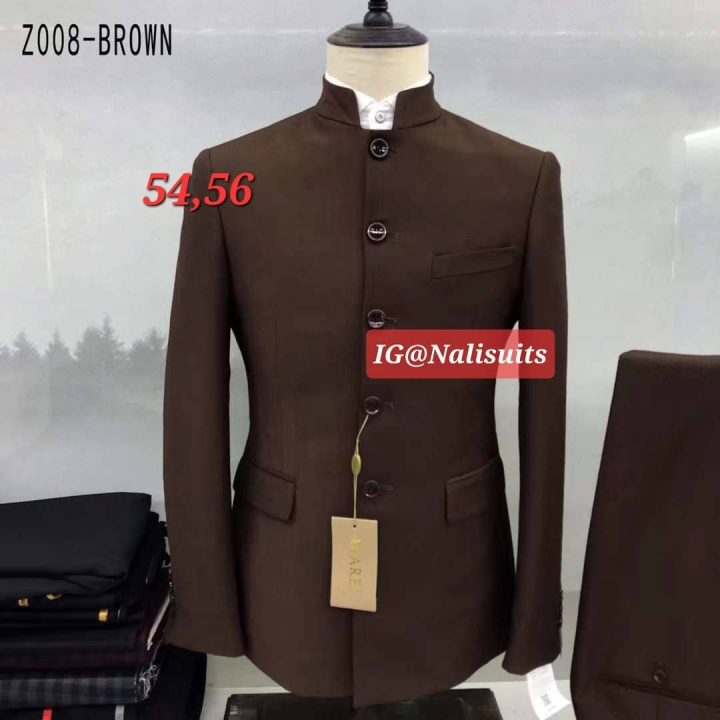 costume marron