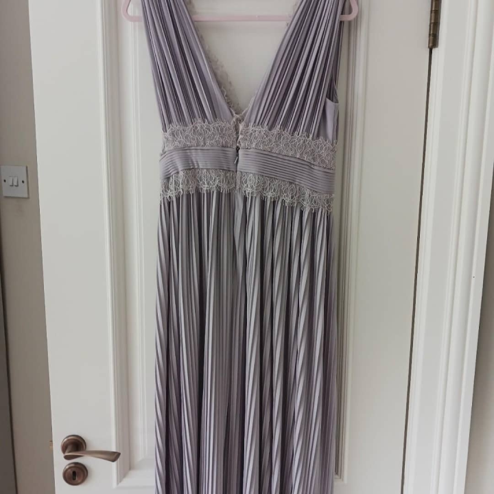 robe grise