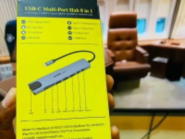 USB-C Multi Port Hub 8 in1