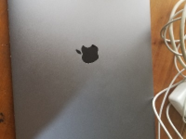 macbook pro 2019