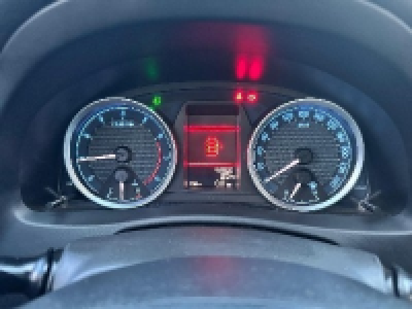 Toyota Auris 2013