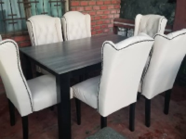 Dinning table and chairs