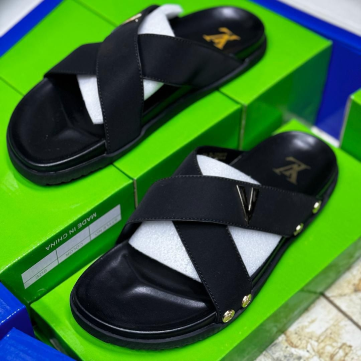 babouches hommes Luis Vuitton