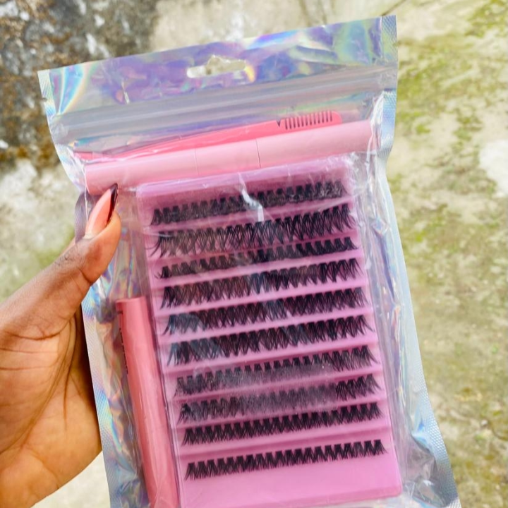 Cluster Lashes