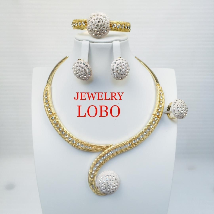 ensemble collier blanc or