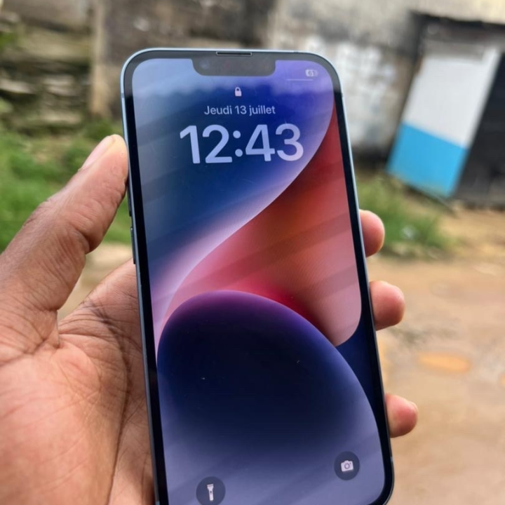 iPhone 14 pro max Esim
