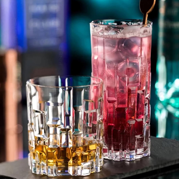 verre à whisky et à eau