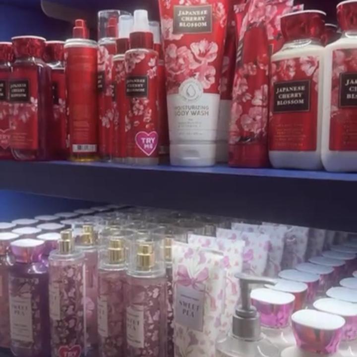 Victoria secret Body mist/Lotion