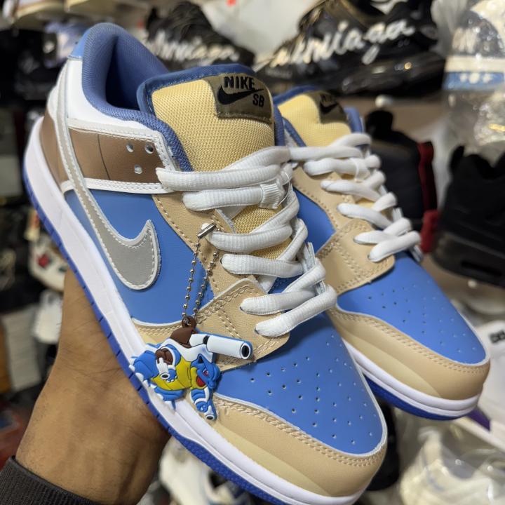 Nike SB Pokémon