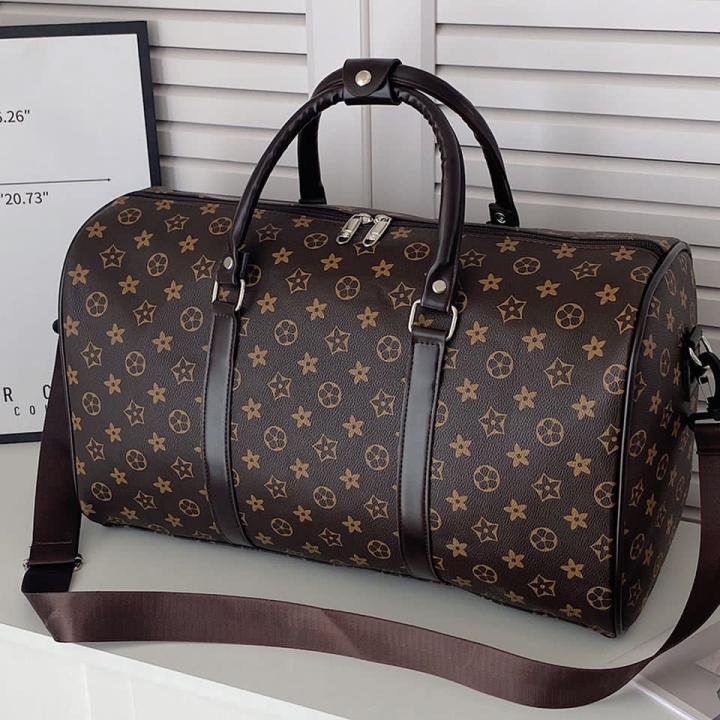 Traveling bag