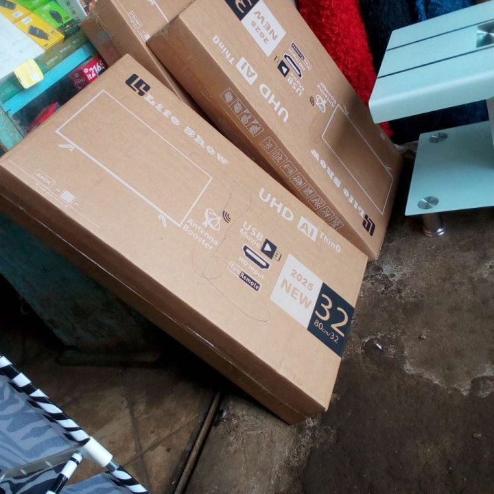 tv 32"LG and Samsung normal