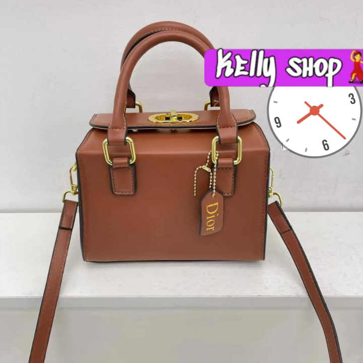 sac à main Dior marron