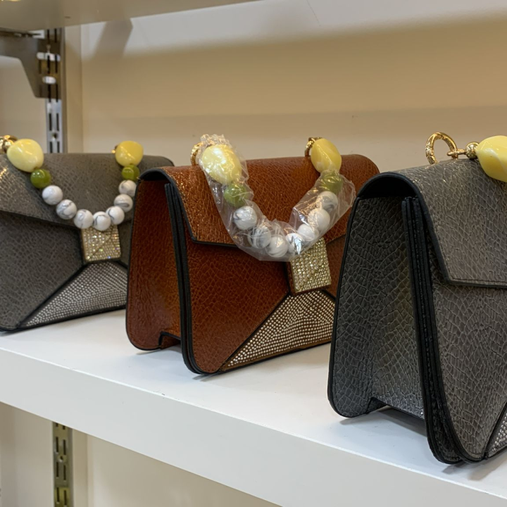 Ladies short hand bag