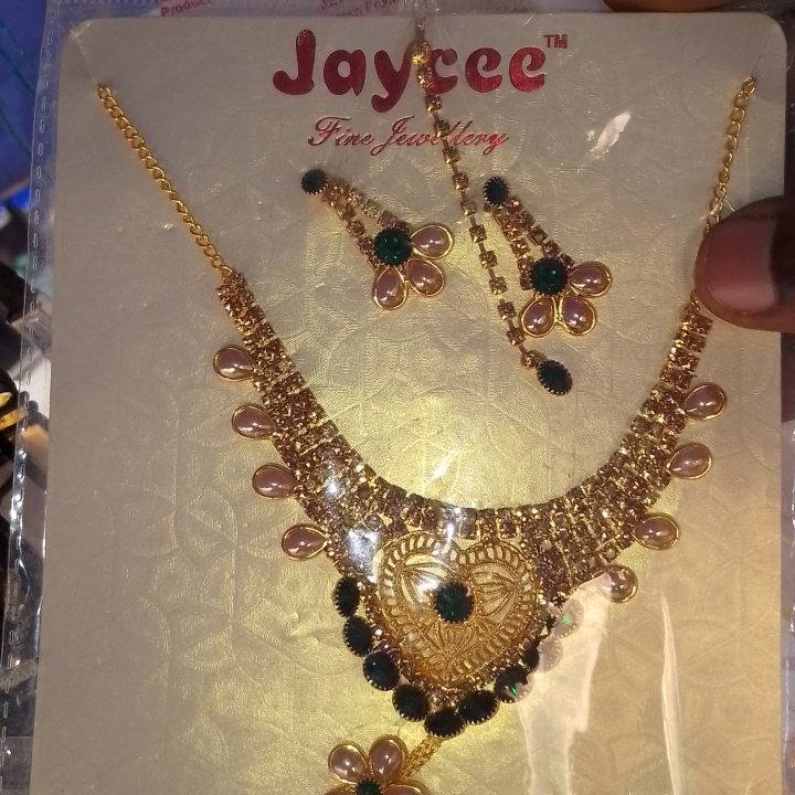 Luxury necklace