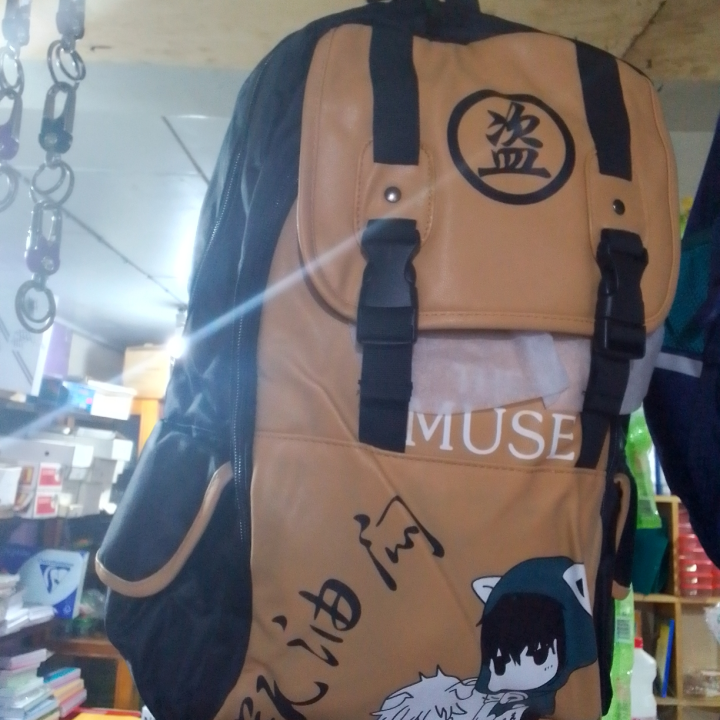 sac de classe marron  et noir