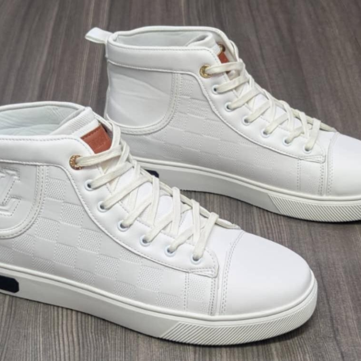 all star blanche Luis Vuitton
