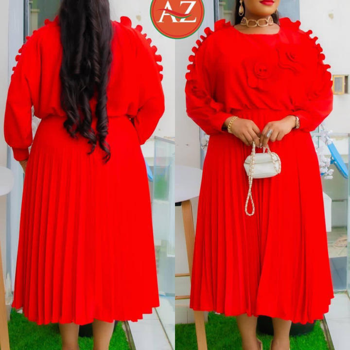 Robe midi rouge plissée