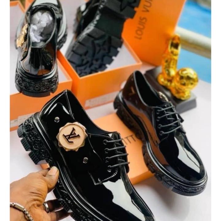 Male shoes
