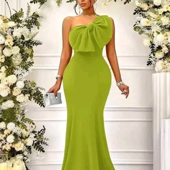 gown