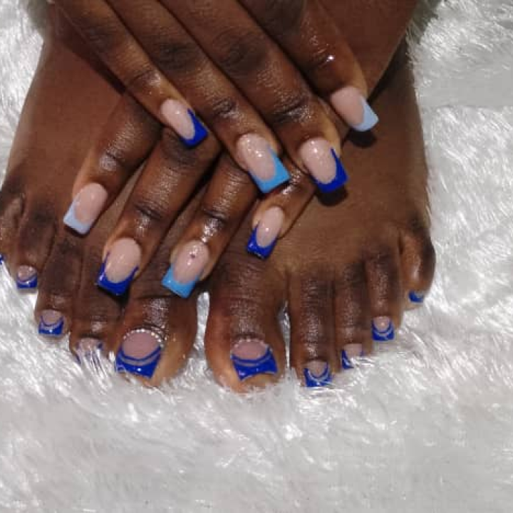 Gel nails
