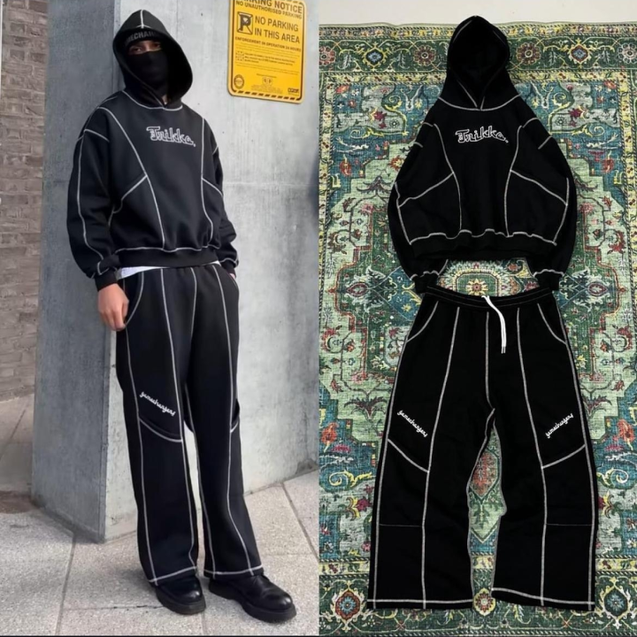 pullover and joggings