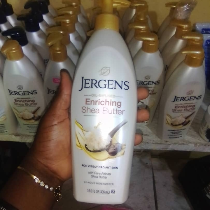 jergens body oil (496ml)