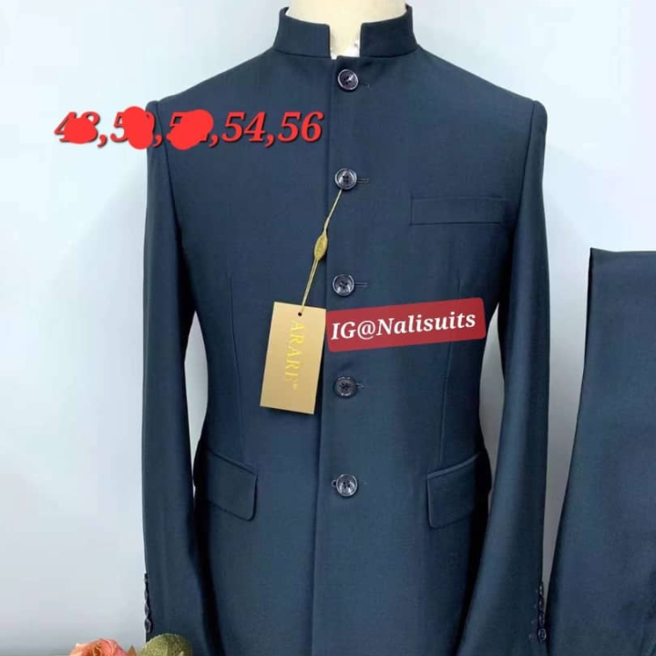 costume bleu