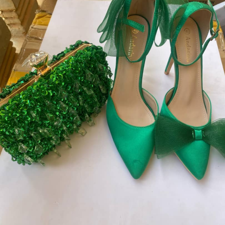 female  evening purse and  fashion  shoe from Dubai