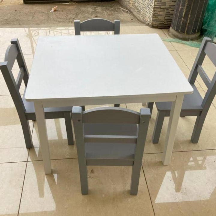 Dinning Table