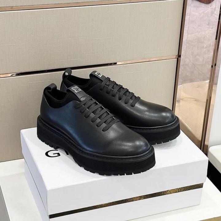 GIVENCHY Luxury Shoe