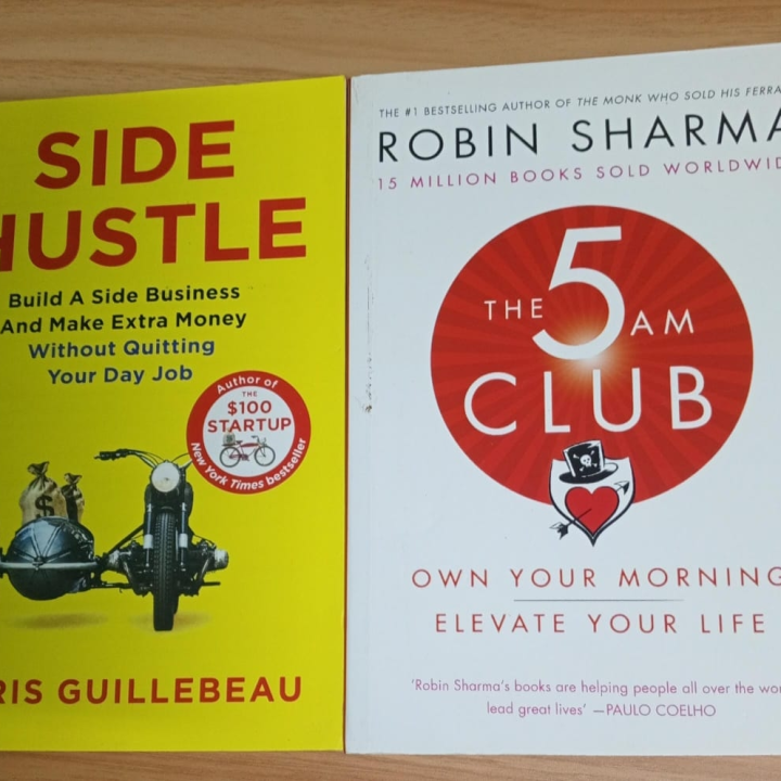 livre " THE 5 AM cLUB"