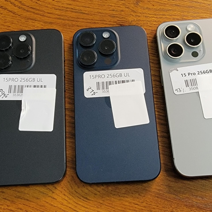 iphone 15 Pro 256GB
