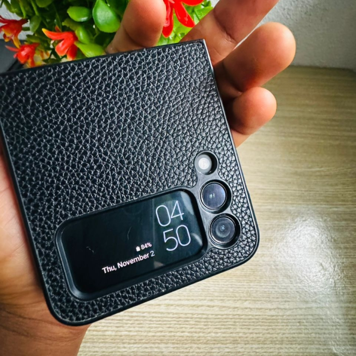 Samsung Galaxy flip 3