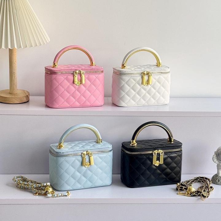 hand bag