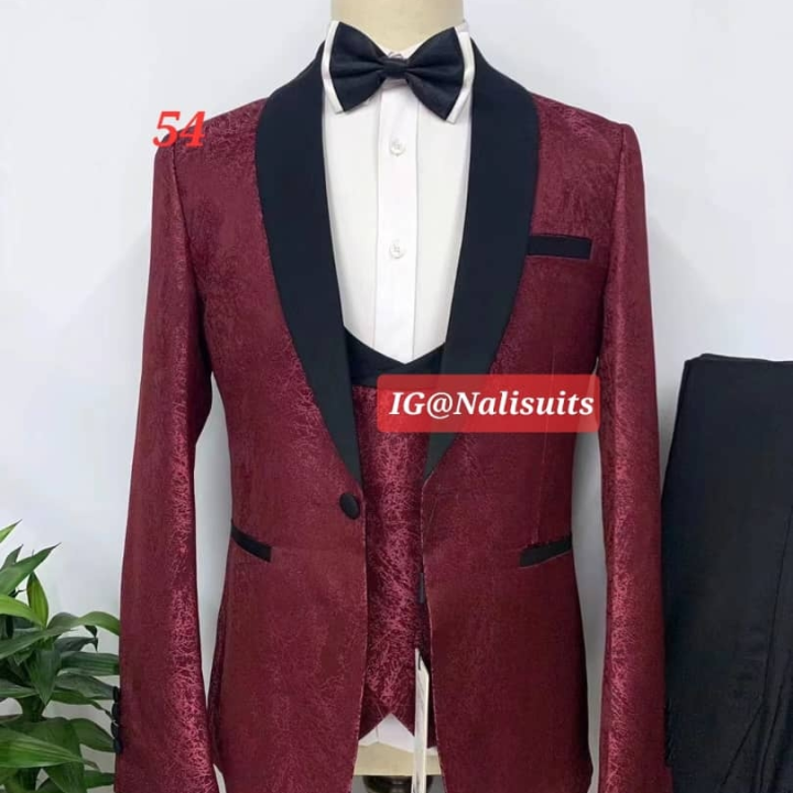 costume bordeaux